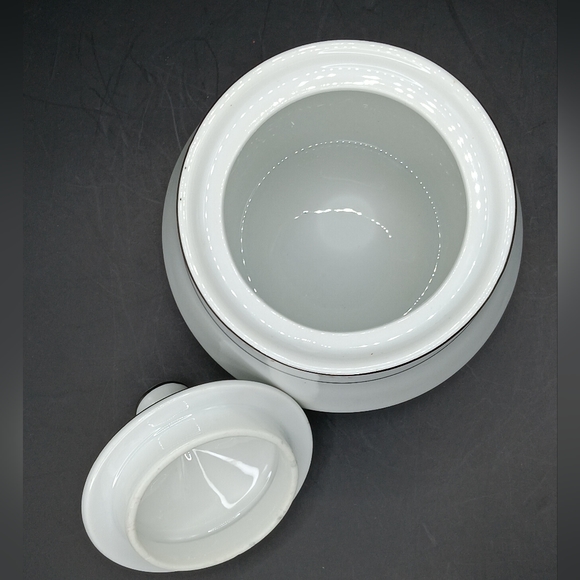 GLA Maria Fine China Japan Sugar Bowl W/Lid And Creamer White & Rose Floral - Picture 14 of 16